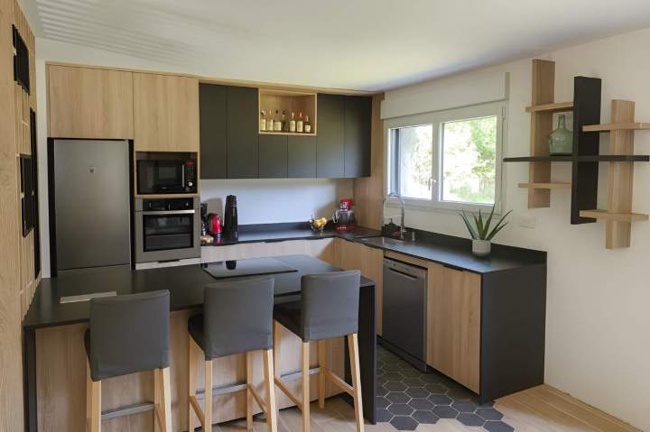 Ciusine placage bois Saint Romain de Popey