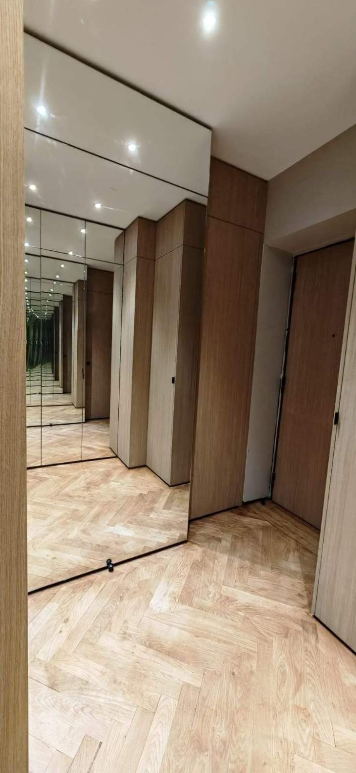 Dressing en bois avec portes personnalisées Saint Romain de Popey