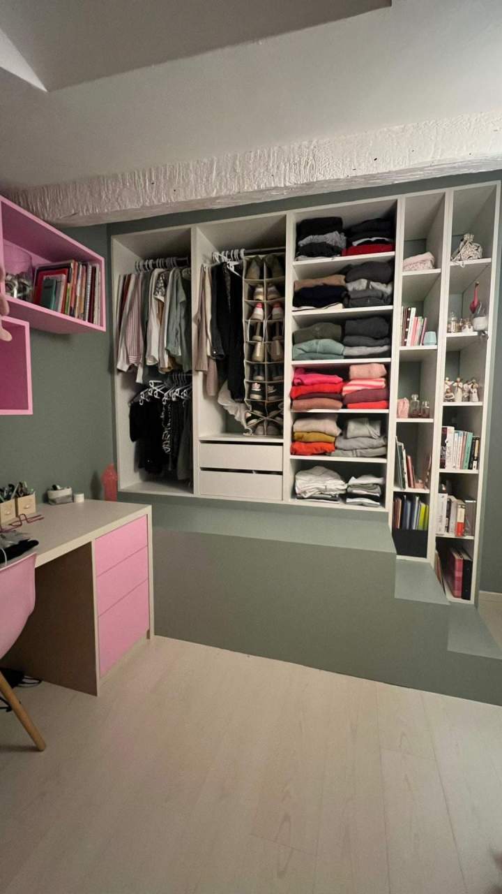 Dressing moderne en bois massif Saint Romain de Popey